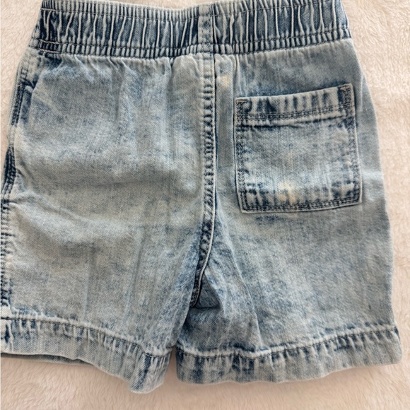 Baby Gap Boy’s Denim Set with Short Sleeve Button Down‎ and Shorts - Picture 6 of 11